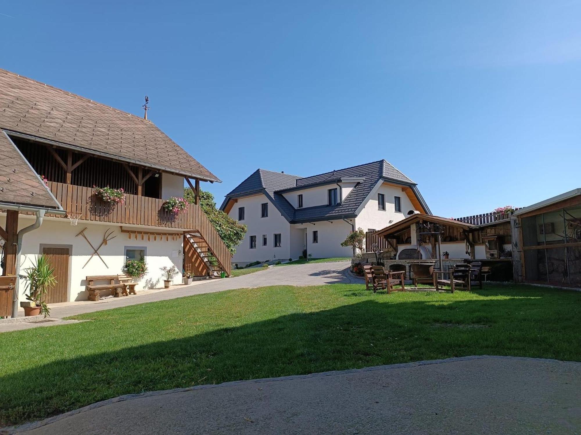 Erlebnishof Koenig-Kober Villa Poellau Dış mekan fotoğraf